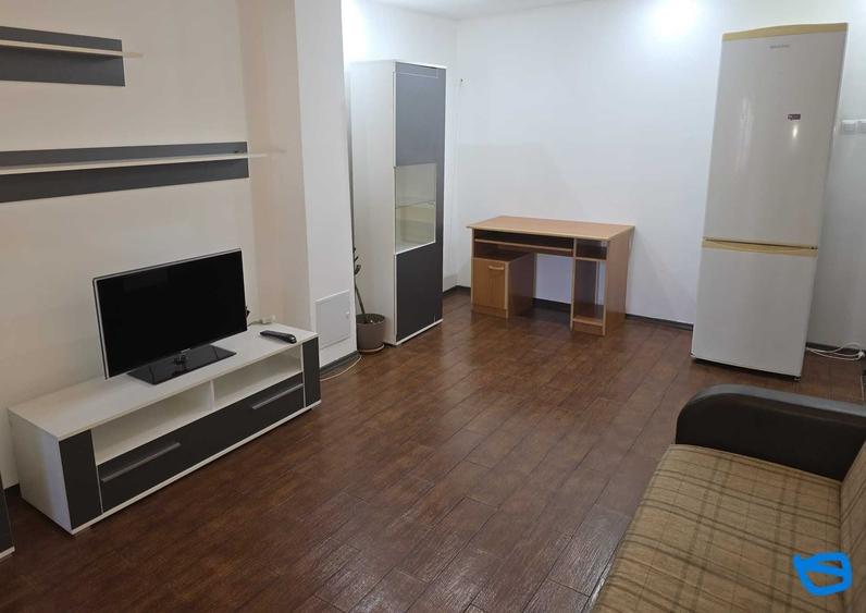 Apartament cu 2 camere decomandat în Găvana
