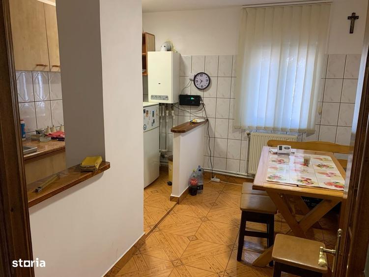 Apartament cu 4 camere în Central