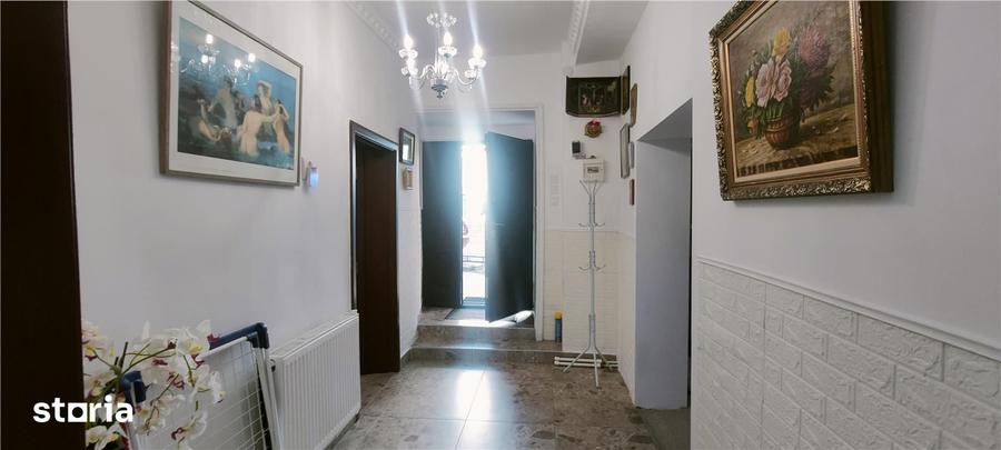 Apartament cu 2 camere în Ultracentral