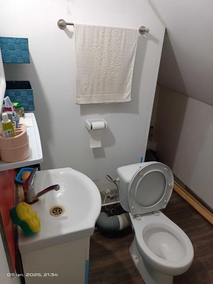 Casă cu 2 camere cu Teren 53 Mp în Central