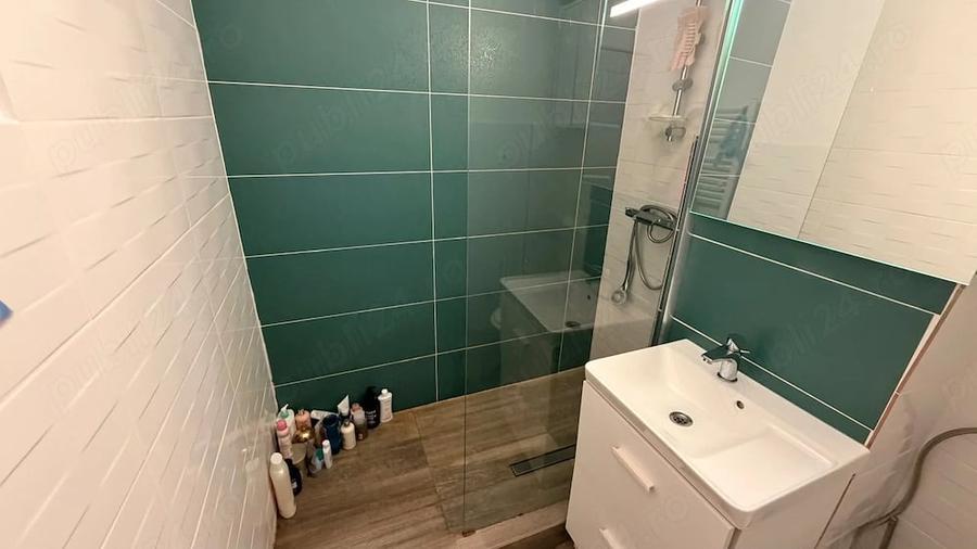 Apartament cu 2 camere decomandat în Ultracentral