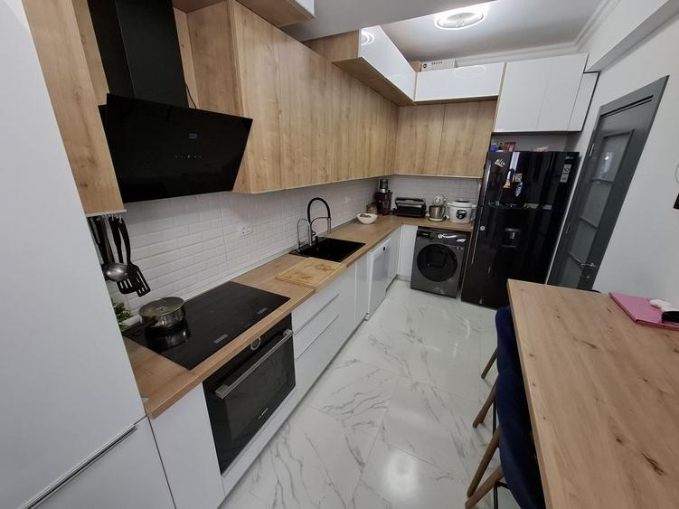 Apartament cu 2 camere decomandat, mobilat în Groapa