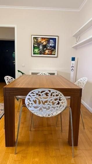 Apartament cu 3 camere decomandat în Tei