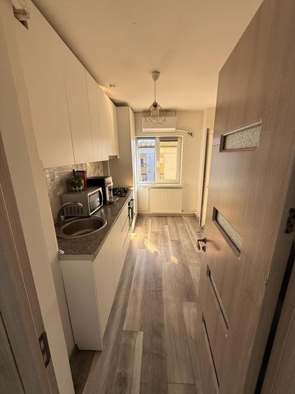 Apartament cu 2 camere decomandat în George Enescu
