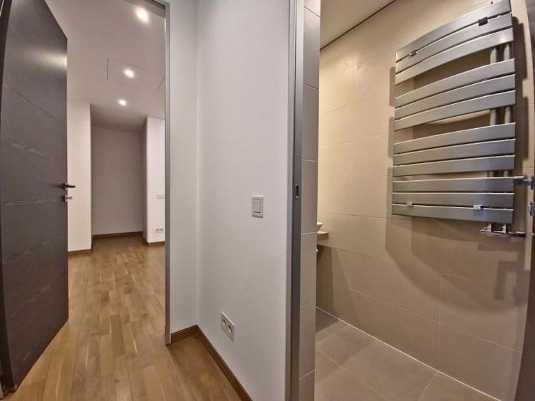 Apartament cu 4 camere în Primăverii