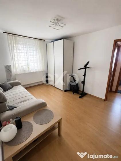 Apartament cu 2 camere decomandat în Trivale