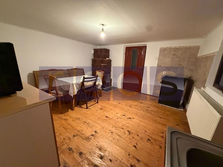 Casă individuală cu 3 camere cu Canalizare în Dragodana