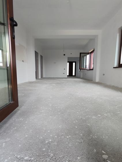 FARA COMISIOANE casa eleganta cu 3 camere 2 bai piscina P+M placa la cheie - 21