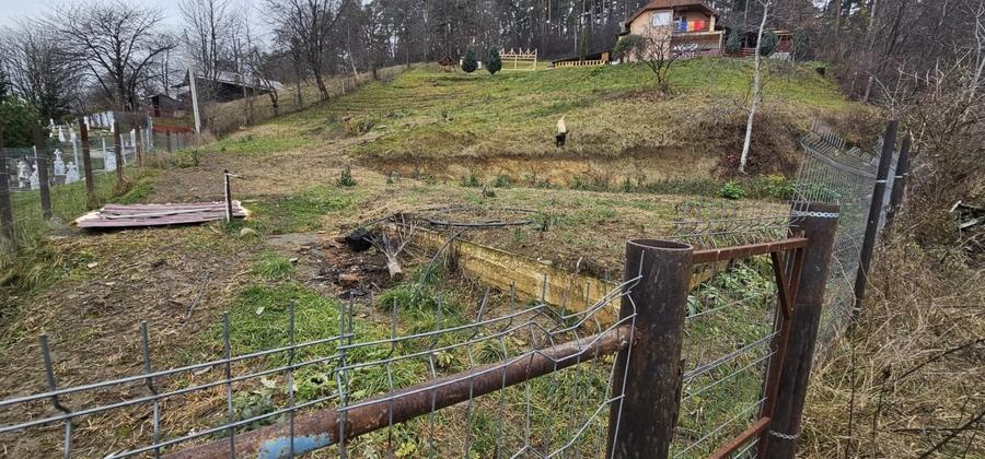 Teren Construcții intravilan de 1131 mp, în Comănești
