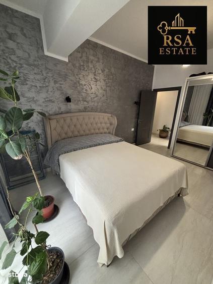 Apartament cu 3 camere decomandat în Cremenari