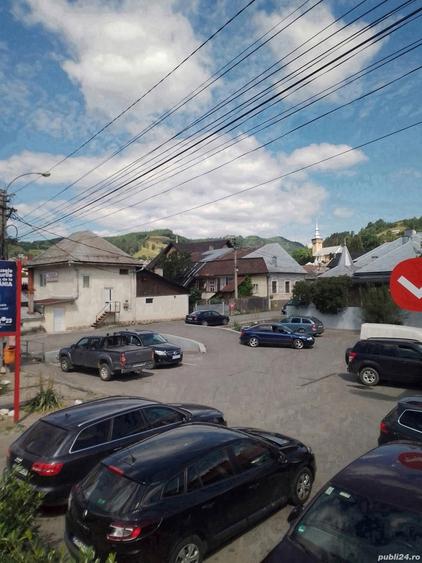 Casă cu 3 camere cu Teren 600 Mp în Câmpeni