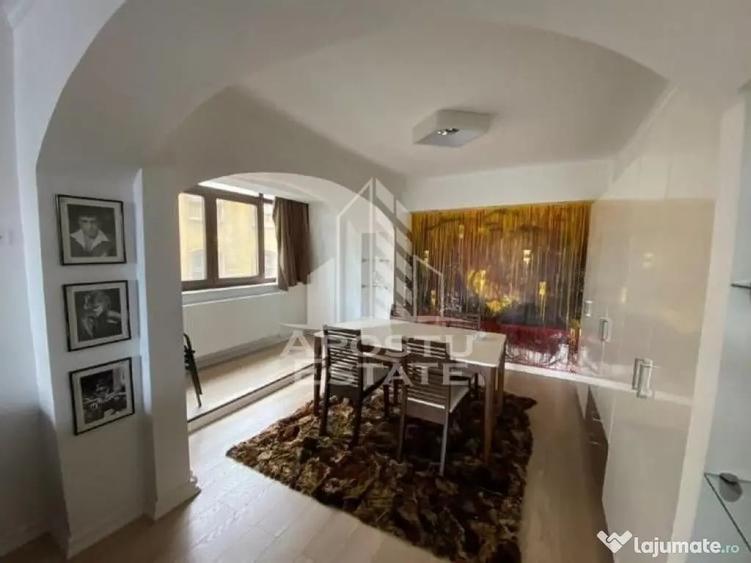 Apartament cu 3 camere semidecomandat în Ultracentral