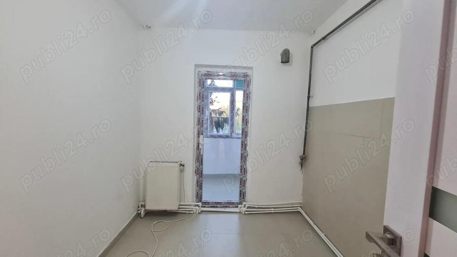 Vand apartament cu doua camere, decomandat, etaj1 in Curtea de Arges - 3