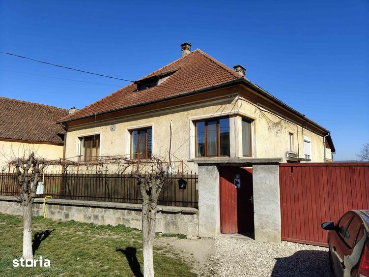 Casă cu 3 camere cu Teren 900 Mp în Bod
