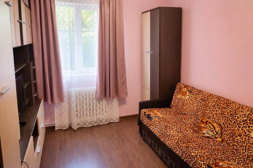 Apartament cu 3 camere finisat, mobilat si utilat, zona Flora - 5