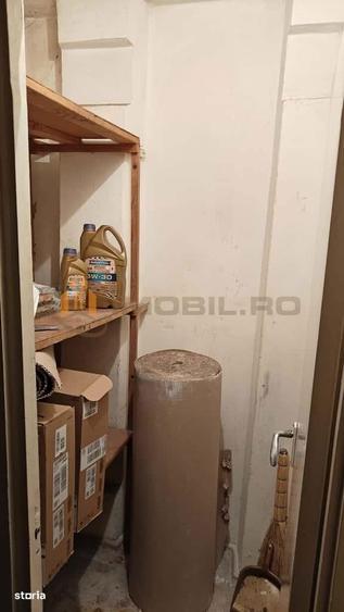 Apartament cu 3 camere semidecomandat în Tătărași
