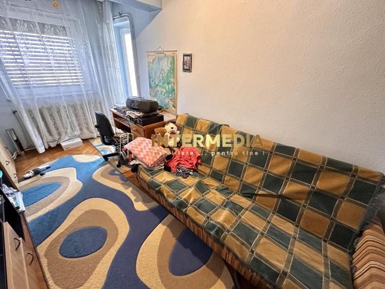 APARTAMENT 3 CAMERE DECOMANDAT I 81 MP I CENTRU I 2 BALCOANE I - 8