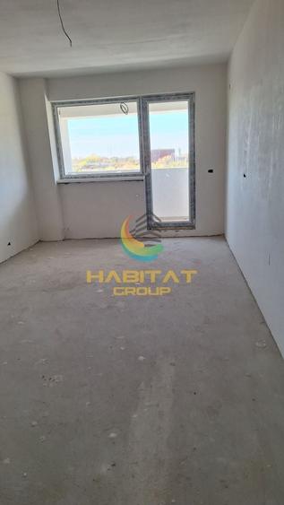 Apartament cu 3 camere decomandat în Berceni