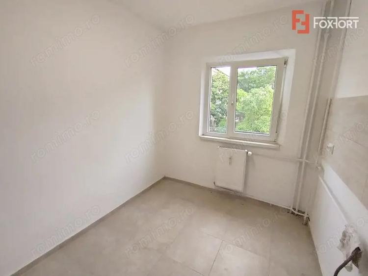 Apartament cu 2 camere semidecomandat în Lidia