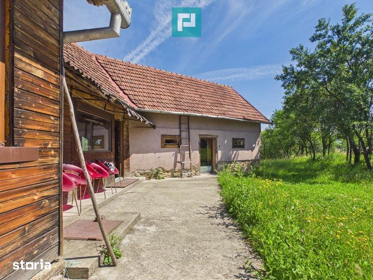 Casă cu 4 camere cu Teren 1485 Mp în Gurahonț