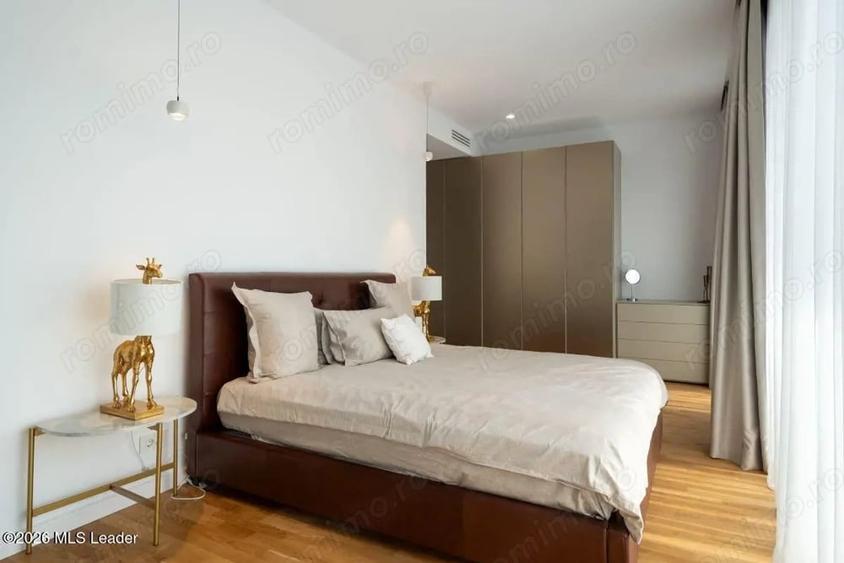 Iancu Nicolae - Vila high-end pe malul lacului, Gradina cu Ponton - 19