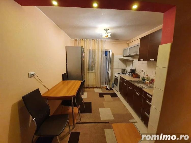 Apartament cu 2 camere decomandat în Bogdăneștilor