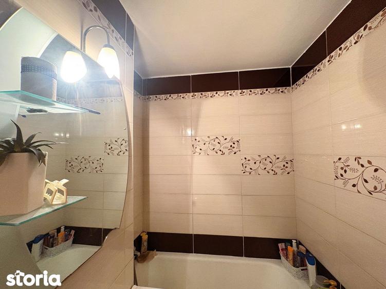 Ap.3 camere |complet utilat |2 parcari abonam -Mana?turAle. Retezat 2 - 1