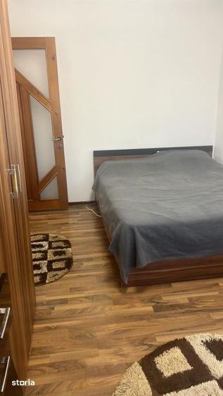 Casă cu 6 camere cu Teren 1200 Mp în Central