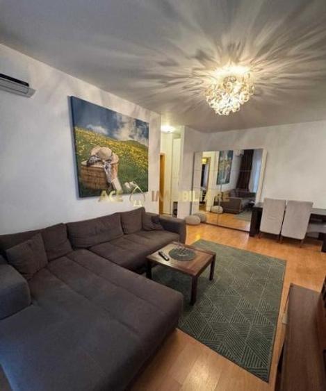 Apartament cu 2 camere decomandat, mobilat în Titan