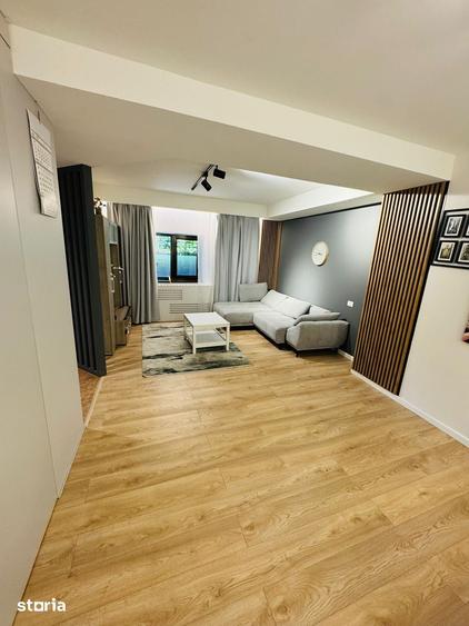 Apartament cu 2 camere, mobilat în 1 Mai