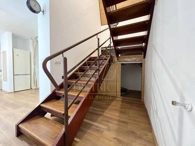 Casă cu 7 camere cu Teren 1360 Mp în Braytim