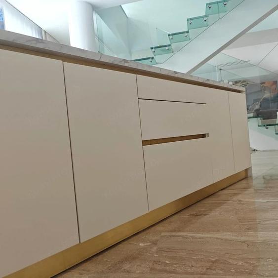 Casă cu 2 camere cu Teren 1000 Mp în Șura Mică