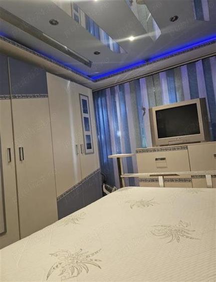 Apartament cu 3 camere decomandat în Dorobanților