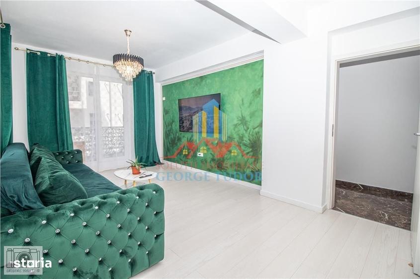 Apartament cu 3 camere decomandat în Central — fotografia 3
