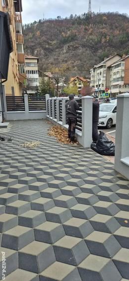 Spațiu comercial, de 280 mp, în Central
