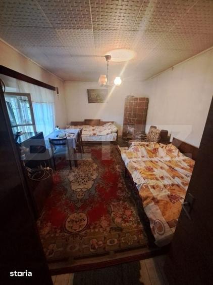 Casă cu 2 camere cu Teren 1000 Mp în Vulcan