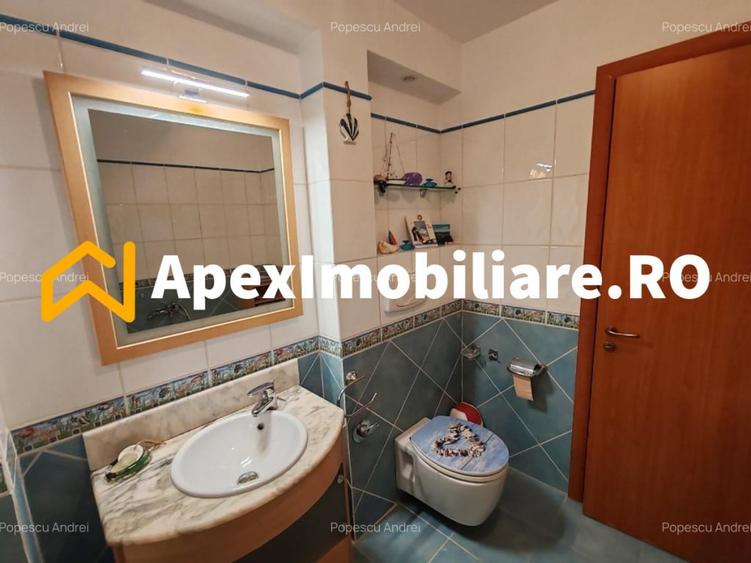 Casă cu 5 camere cu Teren 300 Mp în Corbeanca