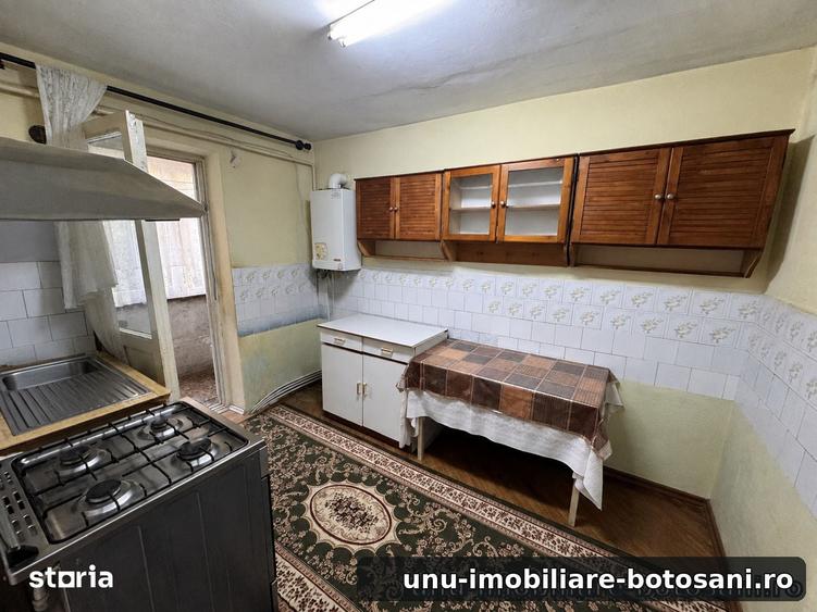 Apartament cu 3 camere în Central