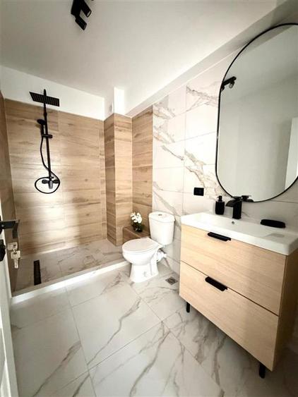 Apartament cu 2 camere decomandat în Valea Adâncă