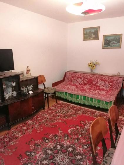 Apartament cu 2 camere decomandat în Gară
