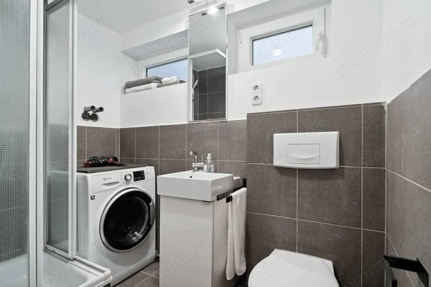 Apartament cu 2 camere semidecomandat în Complex Studențesc