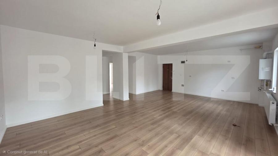 Apartament cu 3 camere semidecomandat în Unirea