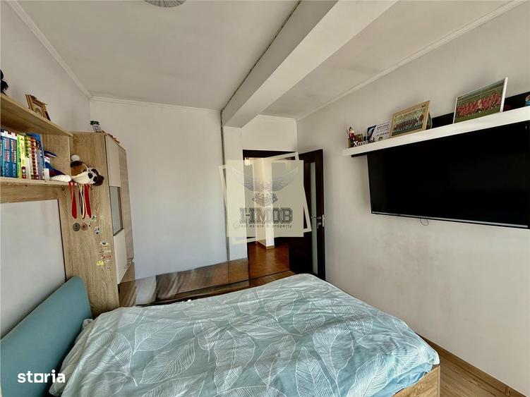 Casă cu 4 camere cu Teren 220 Mp în Central