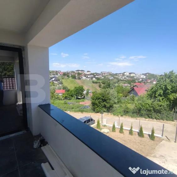 Casă cu 4 camere cu Teren 430 Mp în Valea Adâncă