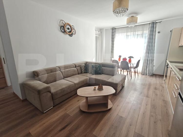 Apartament cu 3 camere semidecomandat, mobilat în Mănăștur