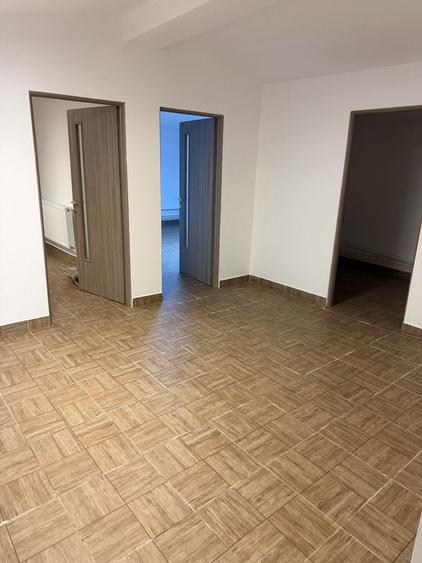 Spațiu comercial, în Central