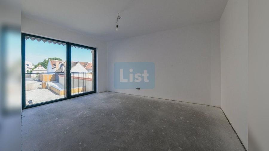 Apartament cu 3 camere decomandat în Brașovul Vechi