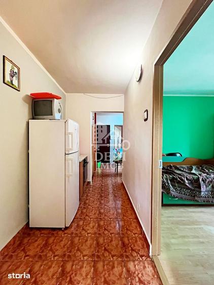 Apartament cu 3 camere decomandat în Orașul Nou