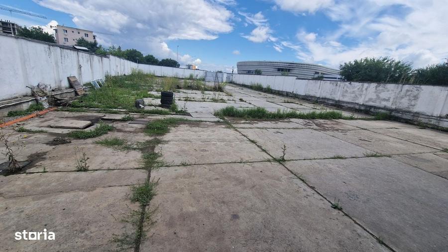 Spațiu comercial, de 200 mp, în Central