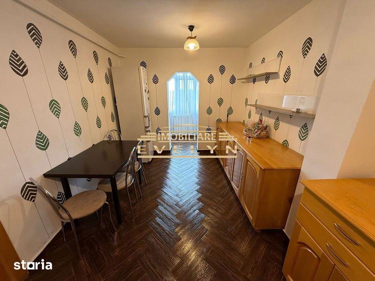 Apartament cu 2 camere decomandat în Central